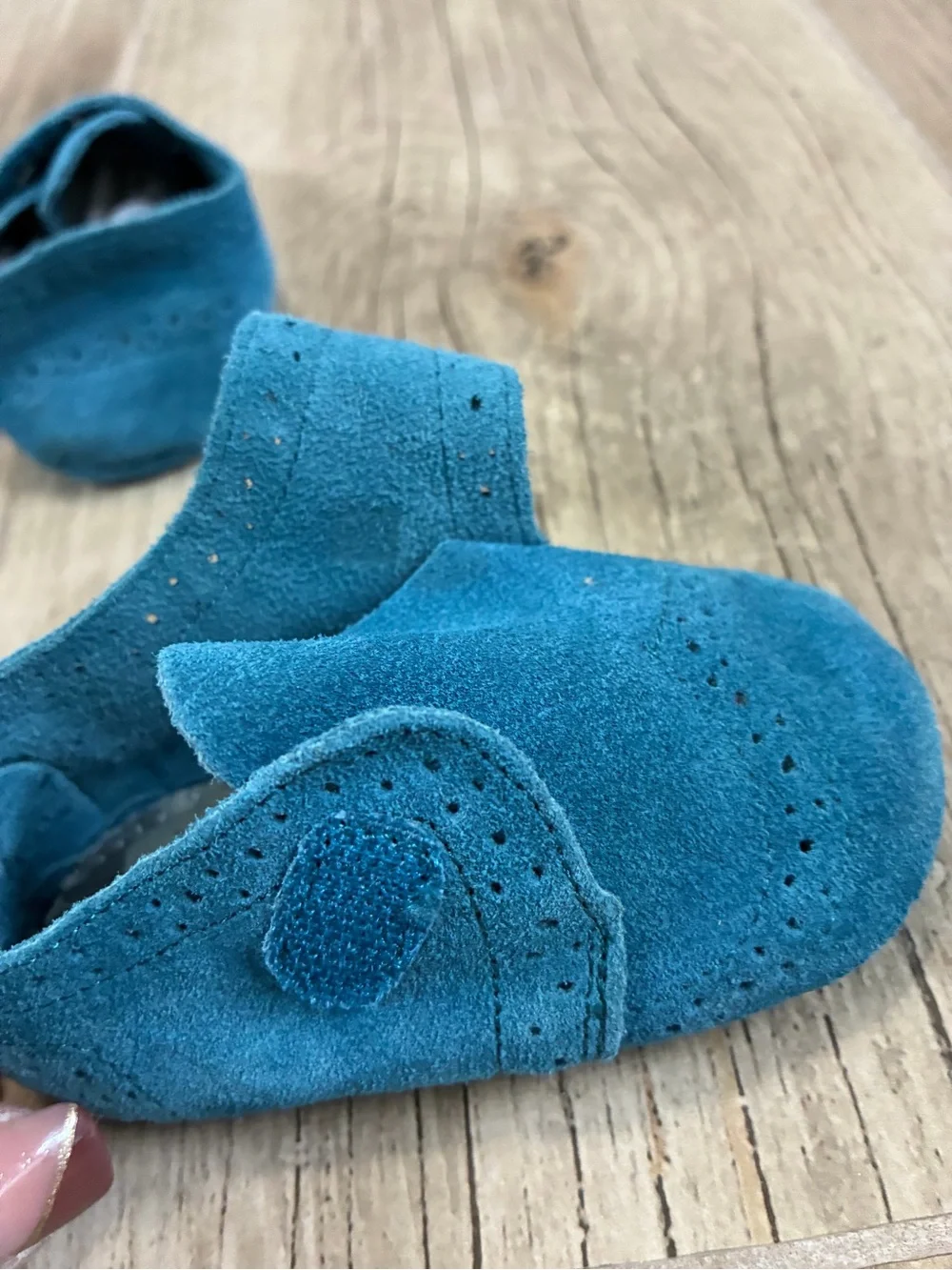 Teal Blue Suede Baby Crib Shoes Brogue Oxford Velcro Soft Sole Size 2